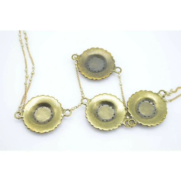 Faux Carnelian Red White Flower Bib Dangle - Picture 7 of 7